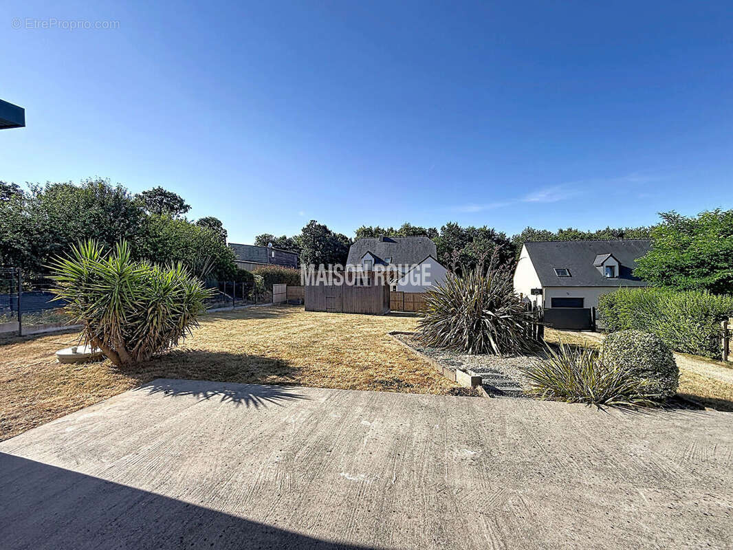 Maison de plain-pied avec quatre chambres et jardin - photo 26