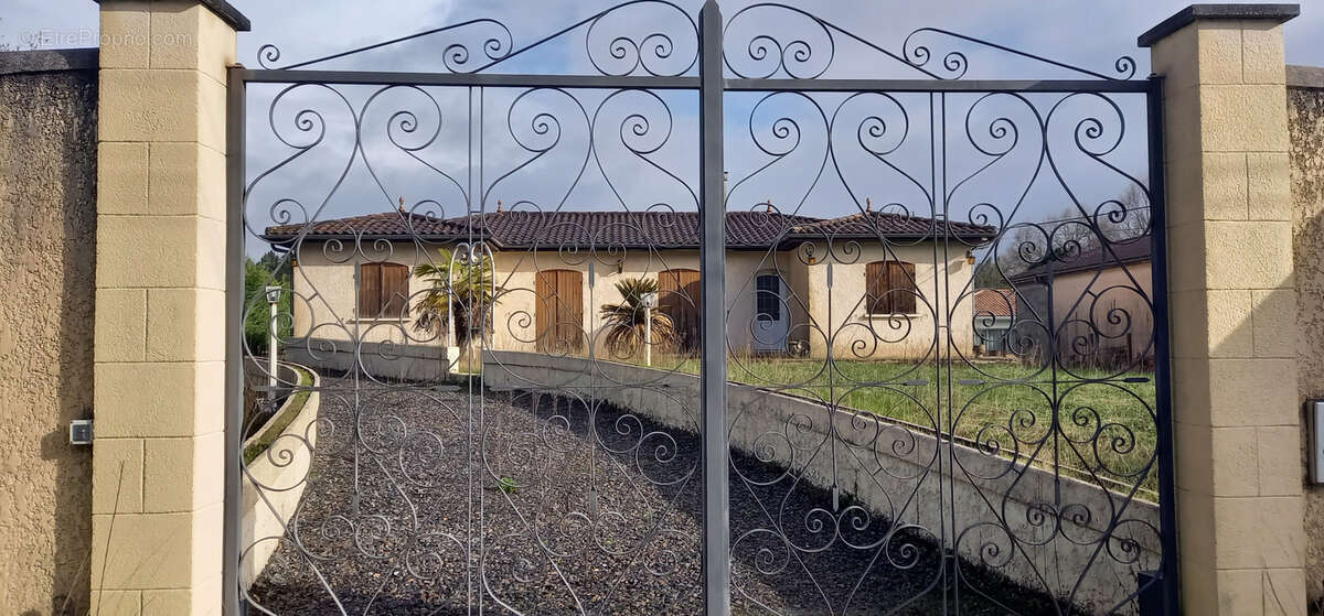 Maison à BERSON