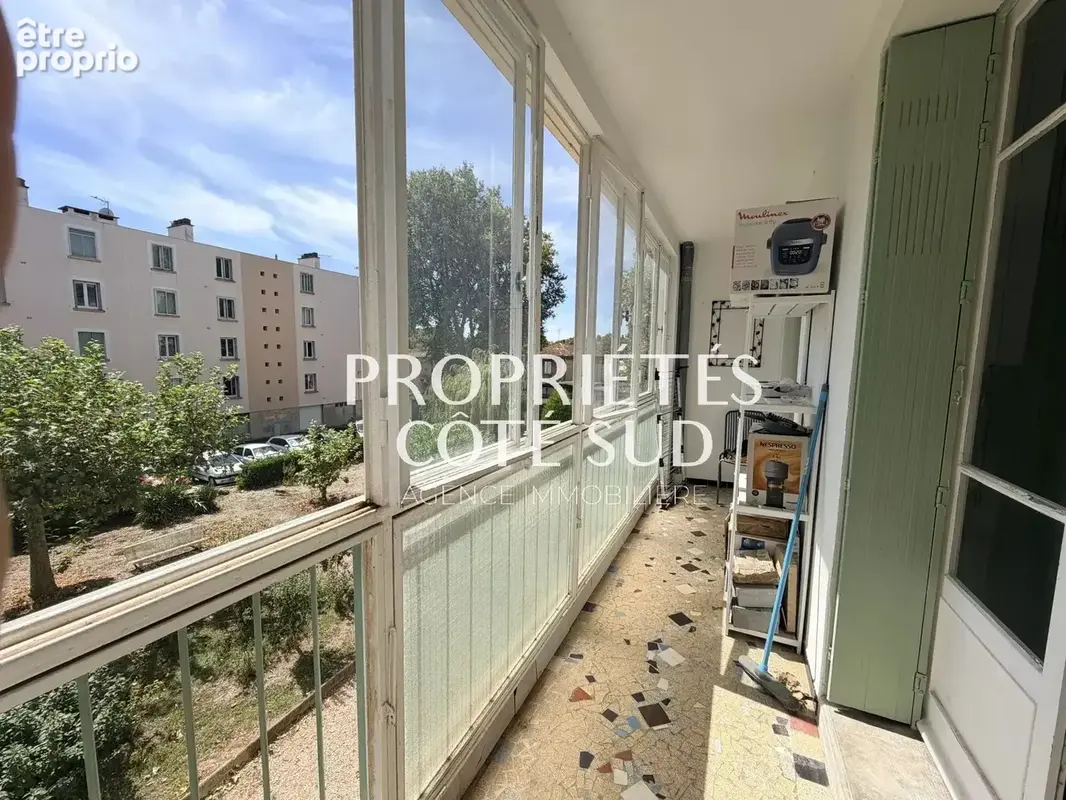 Proche rempart Appartement 3 pièces avec balcon, et parking - photo 7