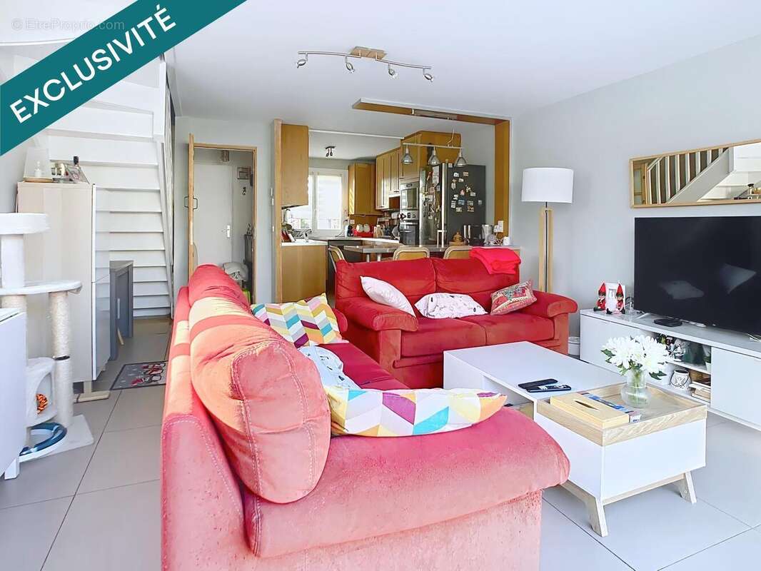 Photo 3 - Maison à SAINT-PIERRE-DU-PERRAY