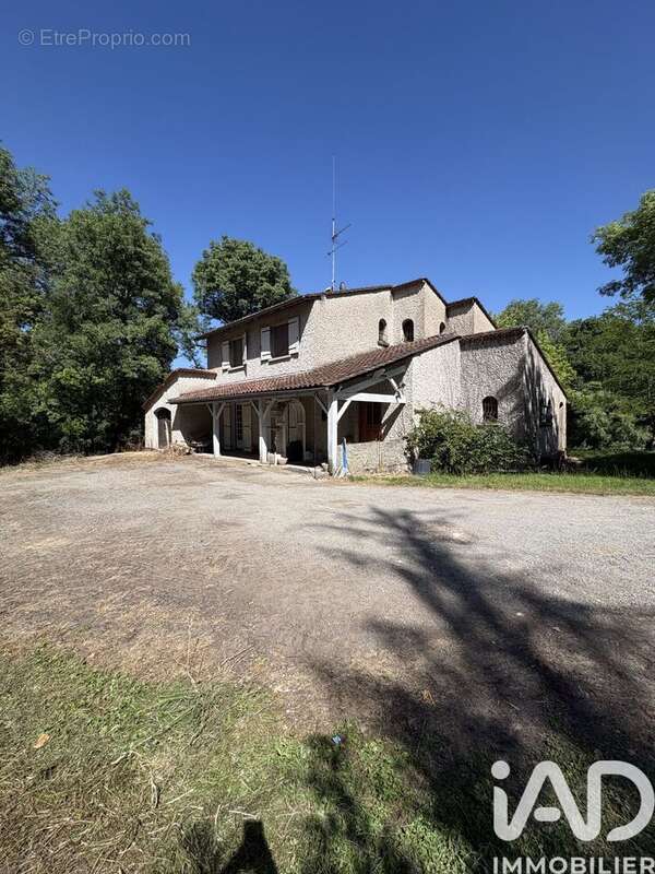 Maison 135 m² à Saillans  - photo 2