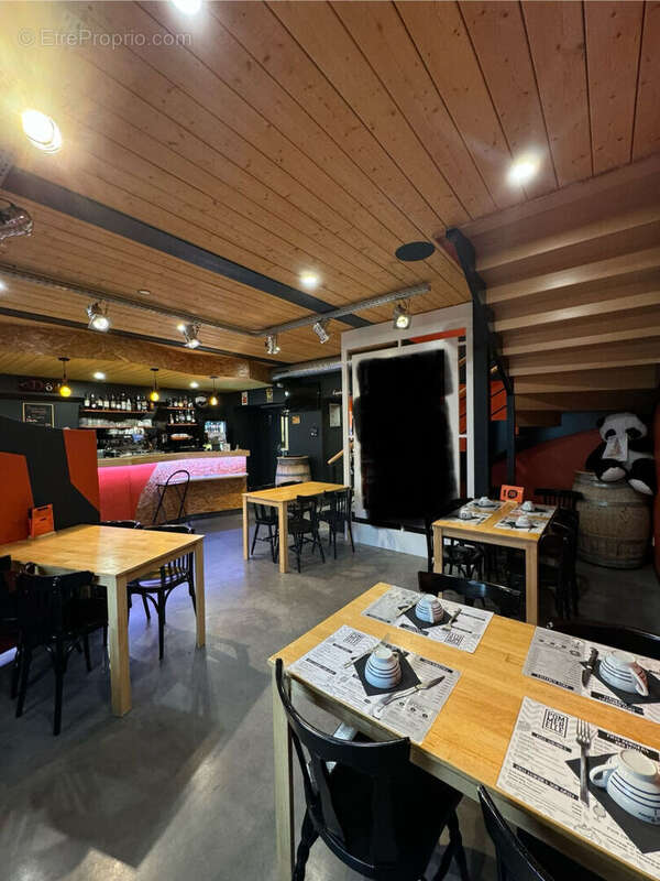 Commerce à LA POMMERAYE