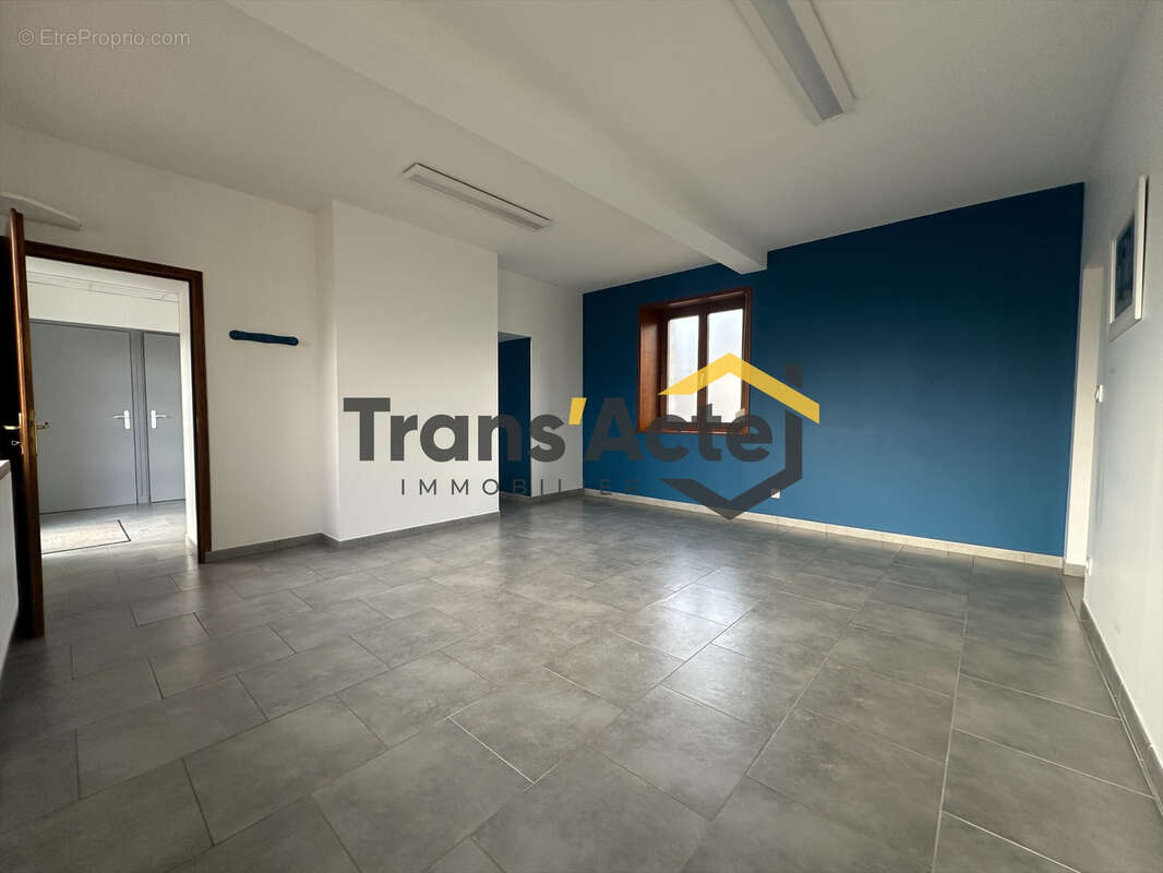 Maison à LATTRE-SAINT-QUENTIN