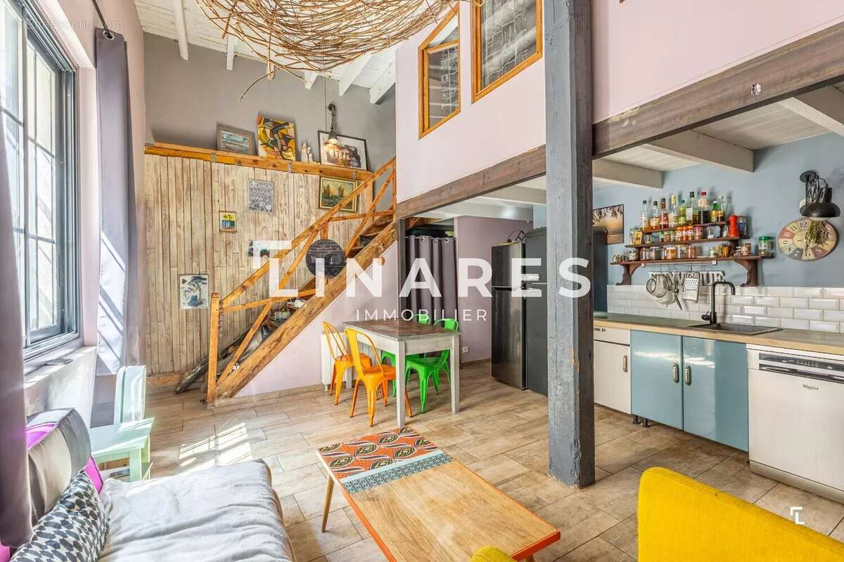 ALTEA - Maison atypique T5 de 230 m² – 13005 CAMAS - photo 7