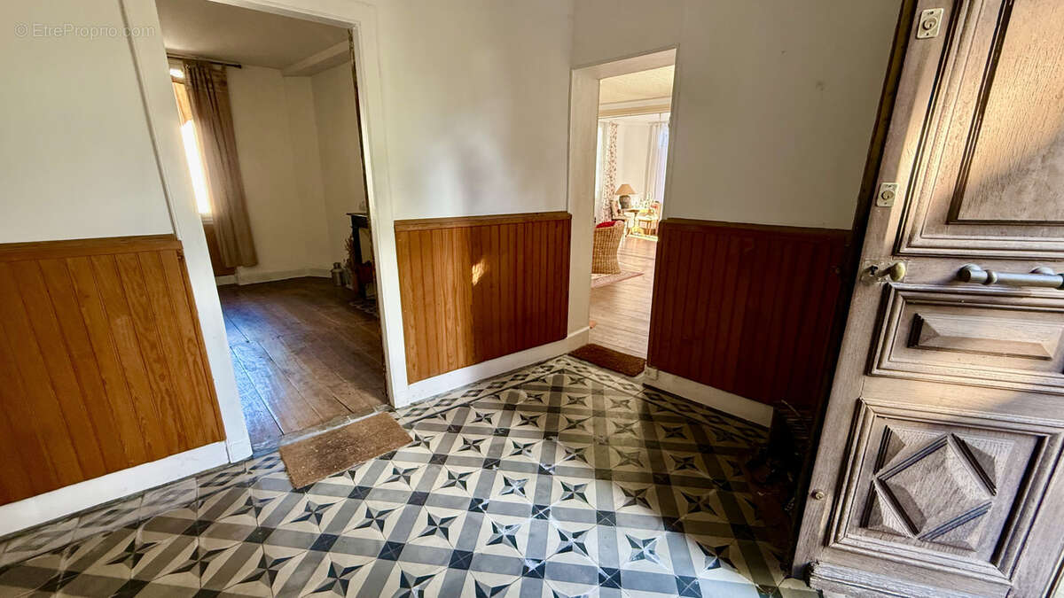 Maison à SAINT-JUSTIN