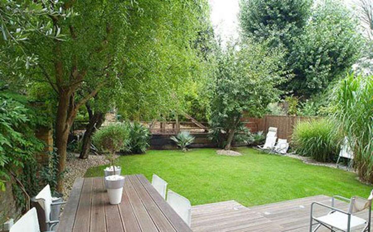 Appartement à CHESSY