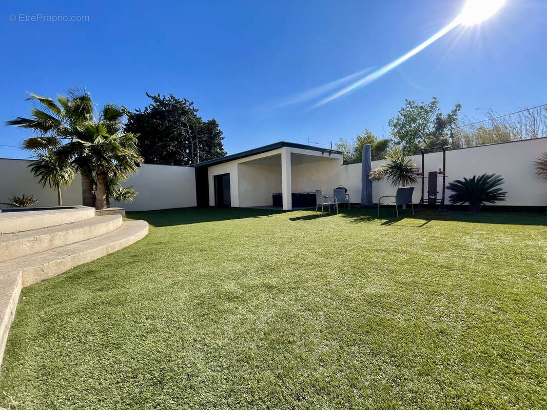 Maison à SALON-DE-PROVENCE