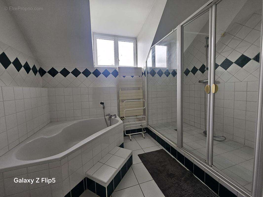 Maison à WARMERIVILLE