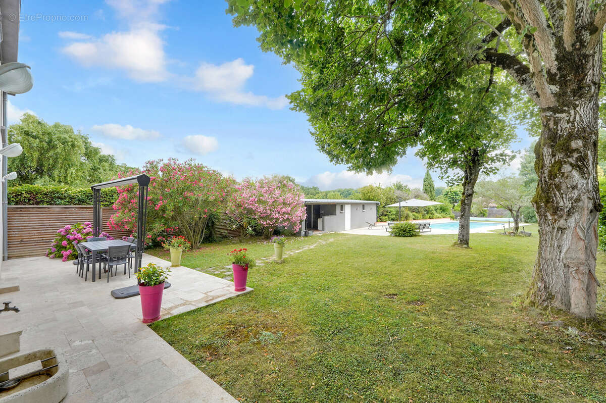 Maison à SAINT-JEAN