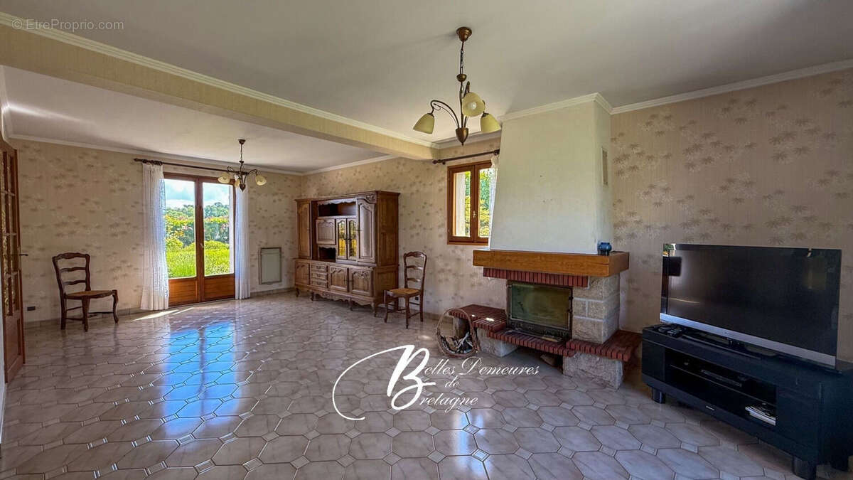 Maison à ARGOL