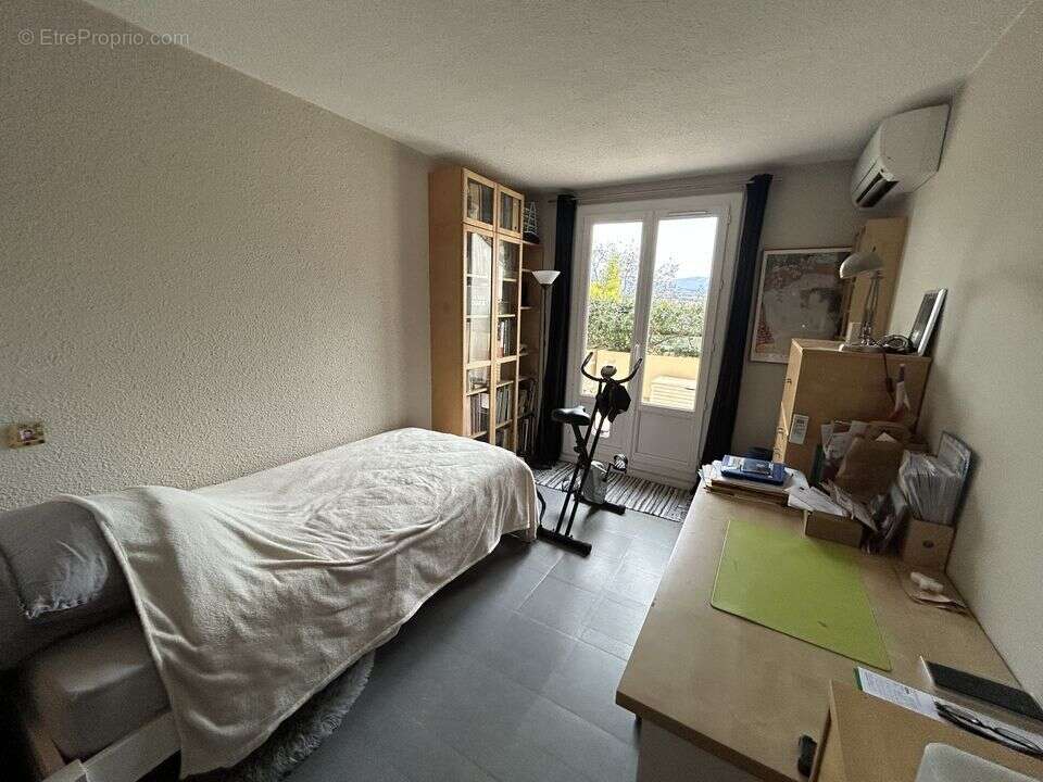 t4 - haut bois - 13013 - jardin- box - garage - terrasse - clim - Appartement à MARSEILLE-13E