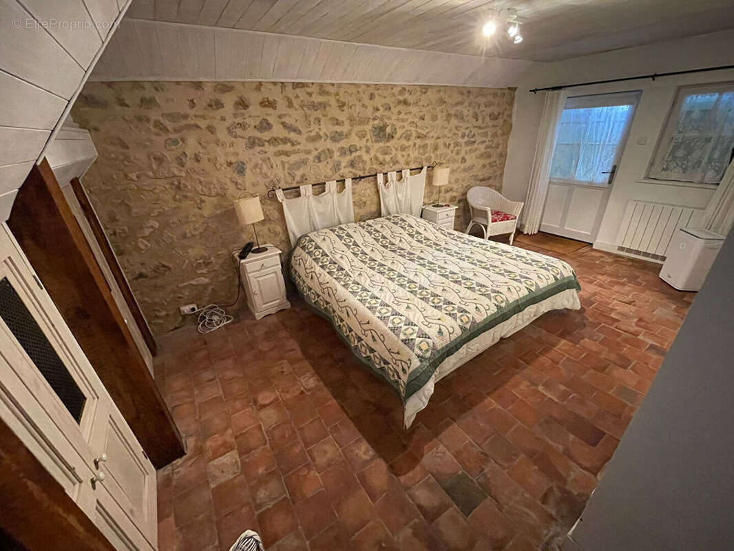 Maison à SAINT-PEREUSE