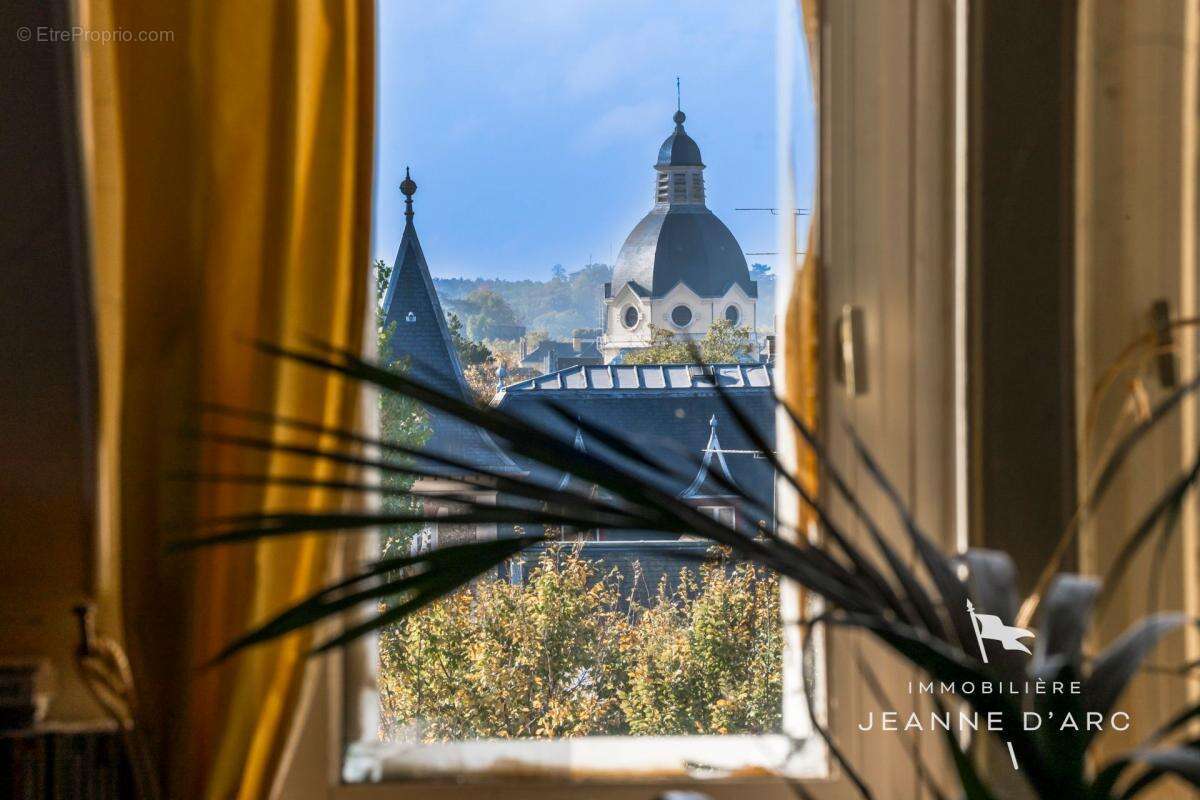 Appartement à VERSAILLES