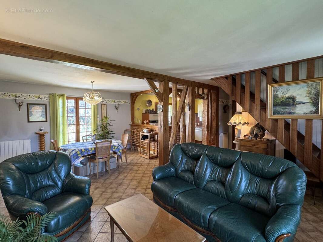 Maison à ROMILLY-SUR-ANDELLE