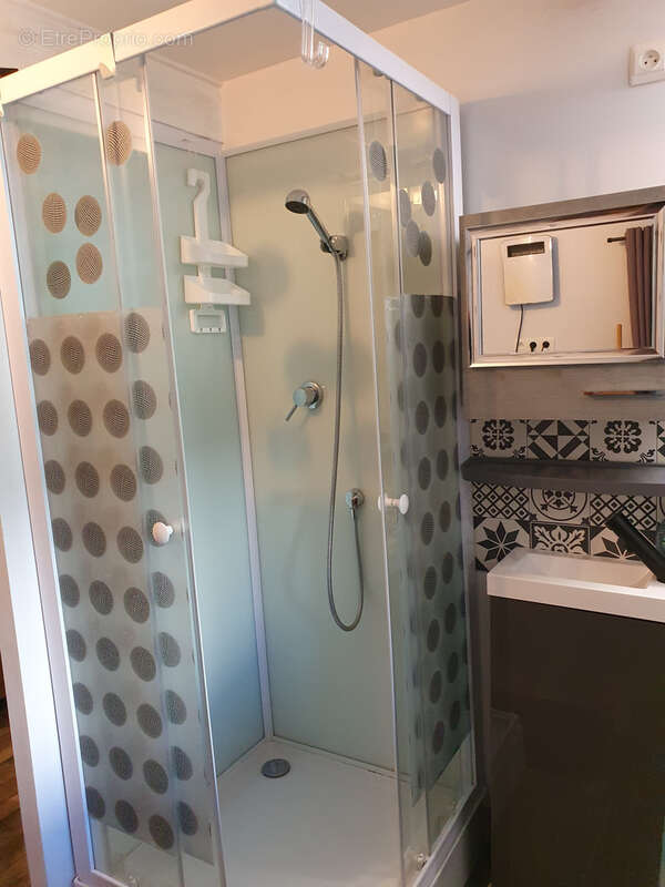 Maison à SAINT-GEORGES-DES-COTEAUX