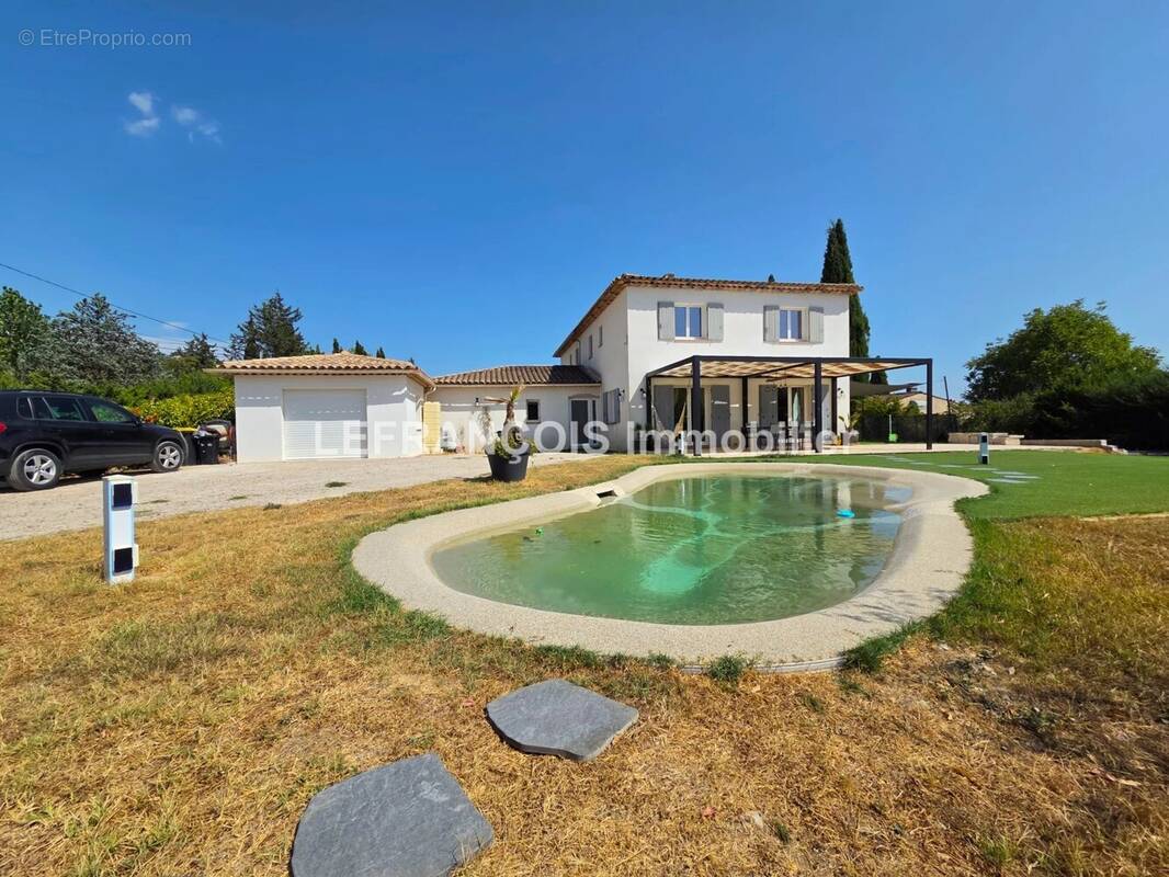 Maison à FAYENCE