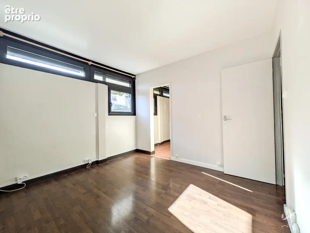 Appartement à NANTERRE