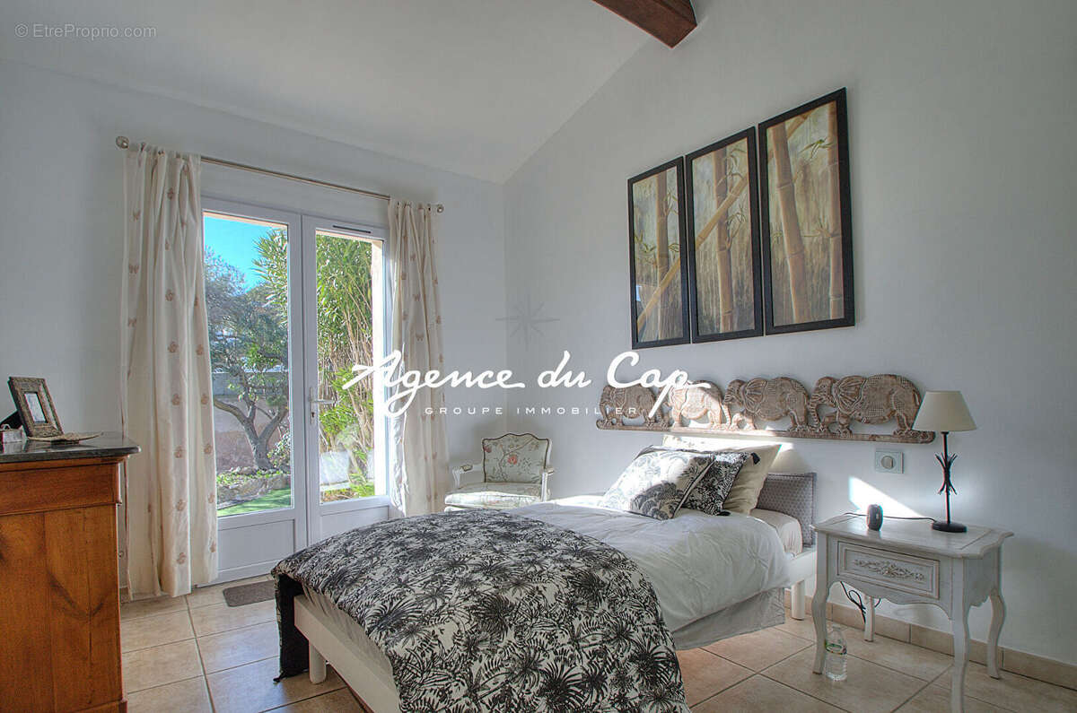 Maison à FREJUS