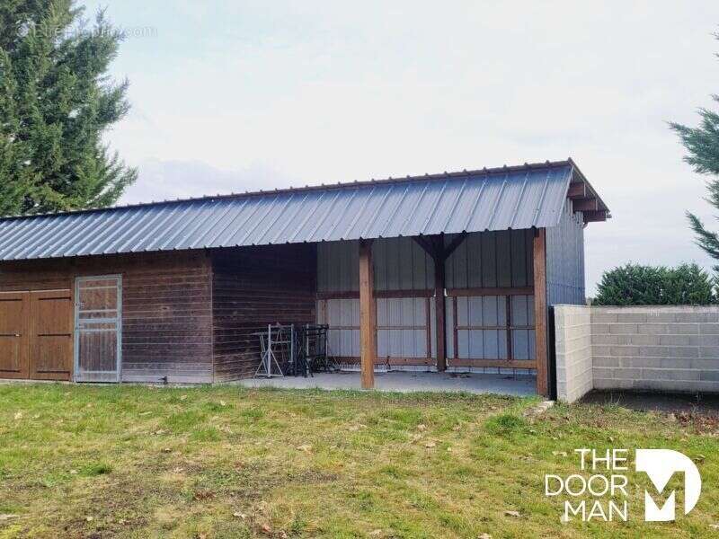 Maison à MONT-PRES-CHAMBORD