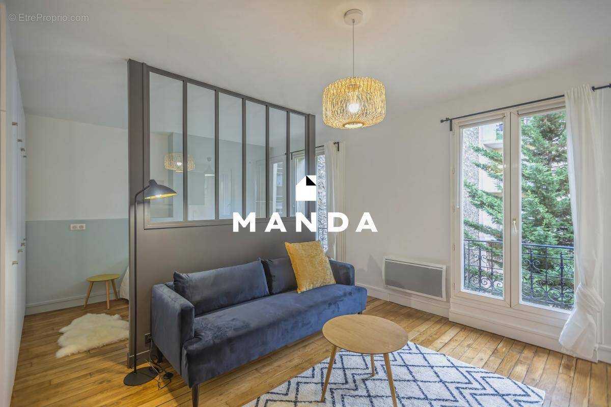 Appartement à PARIS-20E