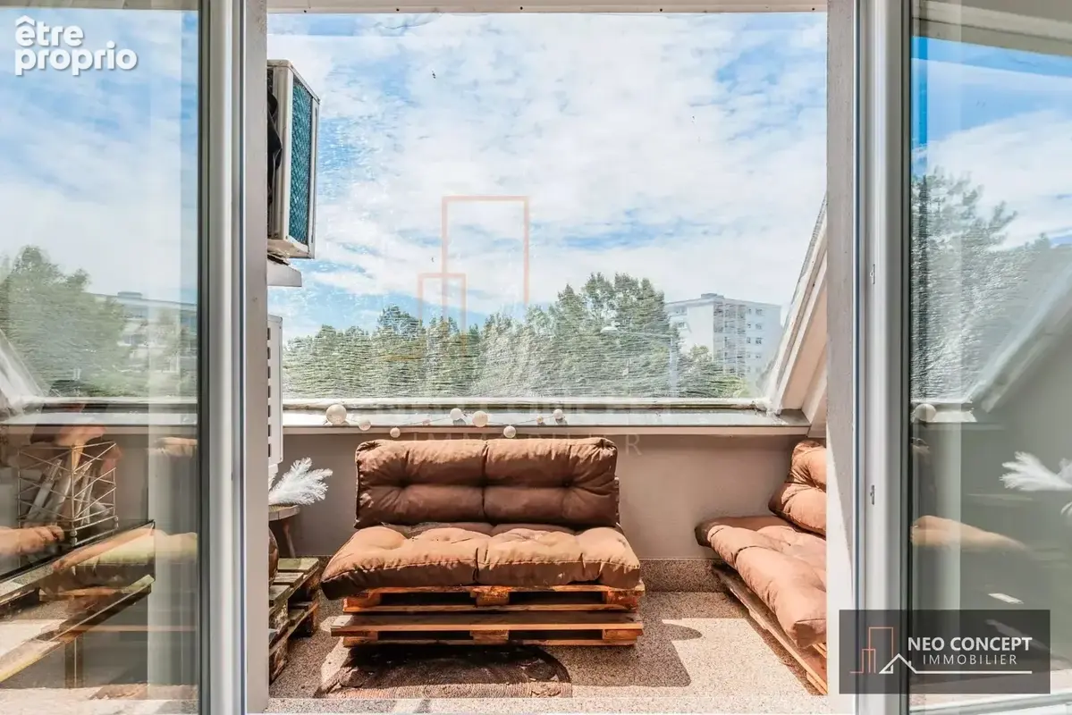 Beau 3 pièces de 81,75 m2 avec Garage et Cave sis Hautepierre / Strasbourg. - photo 11
