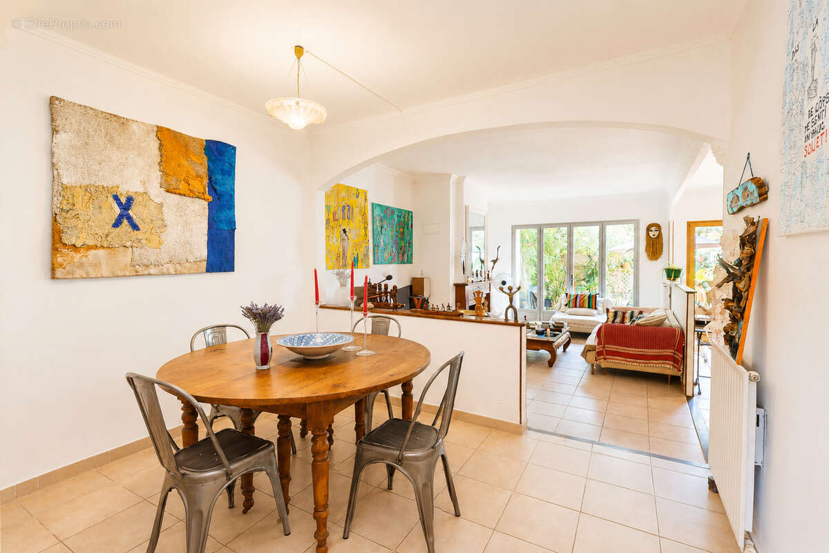 Maison Vigneronne de Caractère avec Jardin, Garage et Ascenseur - photo 2