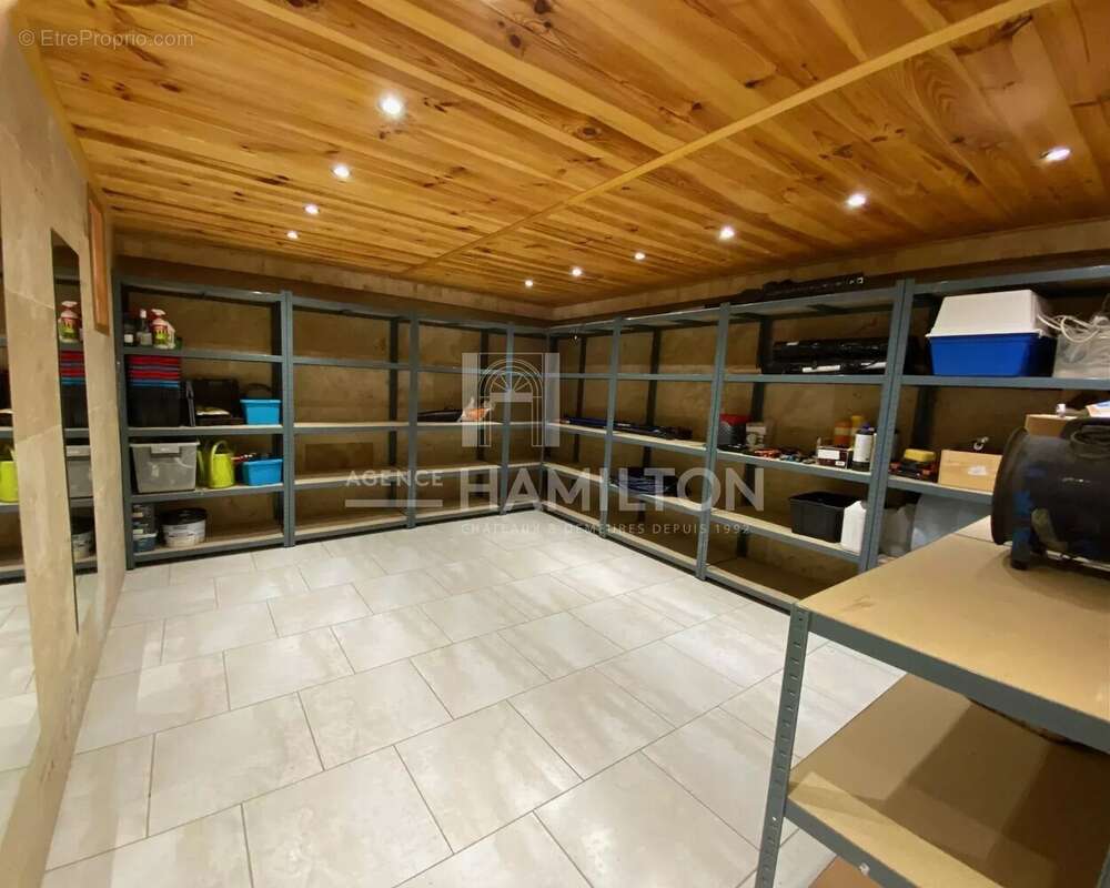 Maison à VALLAURIS