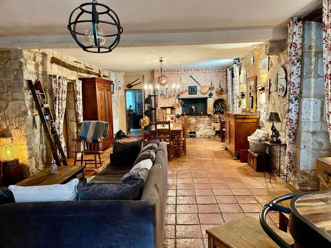 Photo 2 - Maison à ISSIGEAC