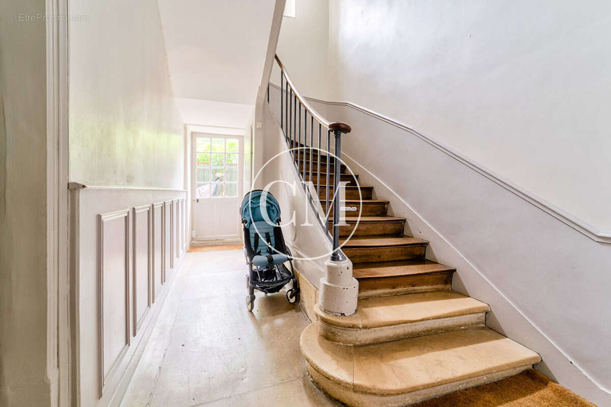 Appartement à VERSAILLES