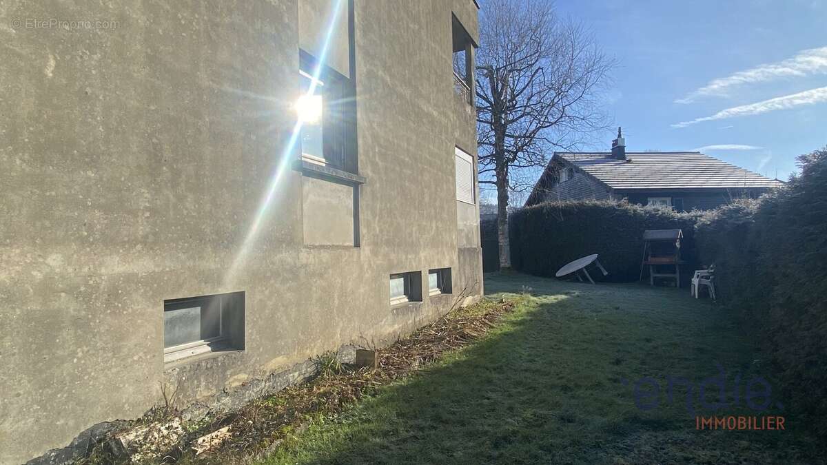 Appartement à MORTEAU