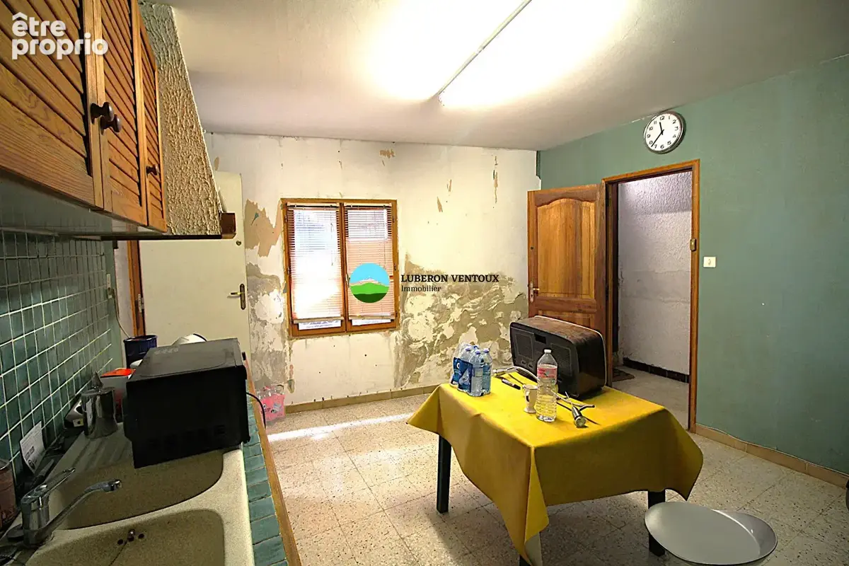 Maison de ville Carpentras 127 m2, petite cour , grand garage possibilité deux habitations - photo 15