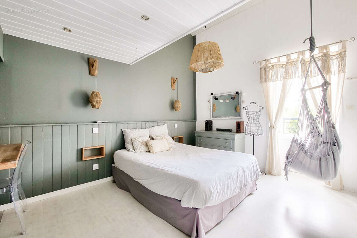 Maison à DOMPIERRE-SUR-MER