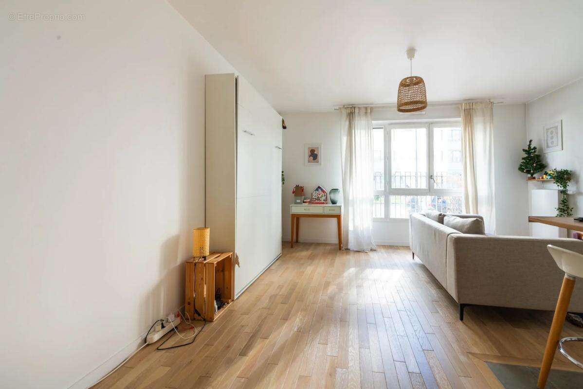 Appartement à RUEIL-MALMAISON