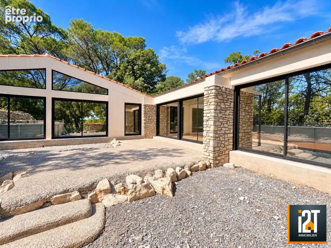 Photo Maison à Vezenobres au prix de 367 500€