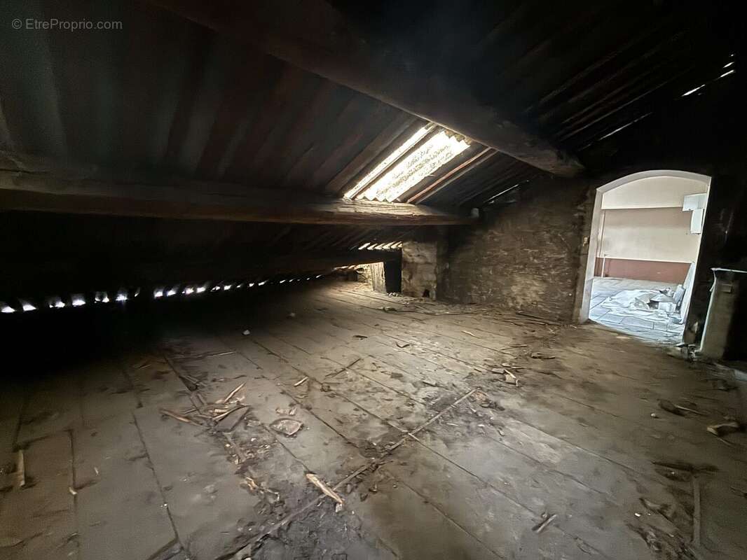 Appartement 89 m² à Voiron  - photo 3