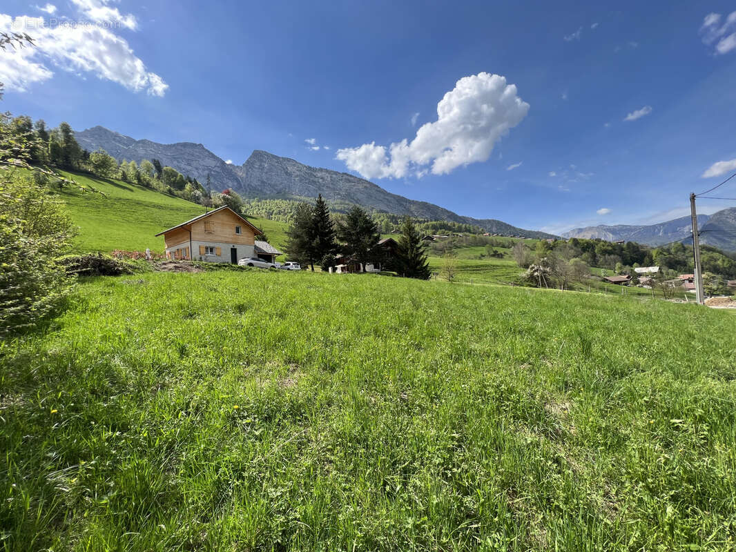 Terrain à LES CLEFS