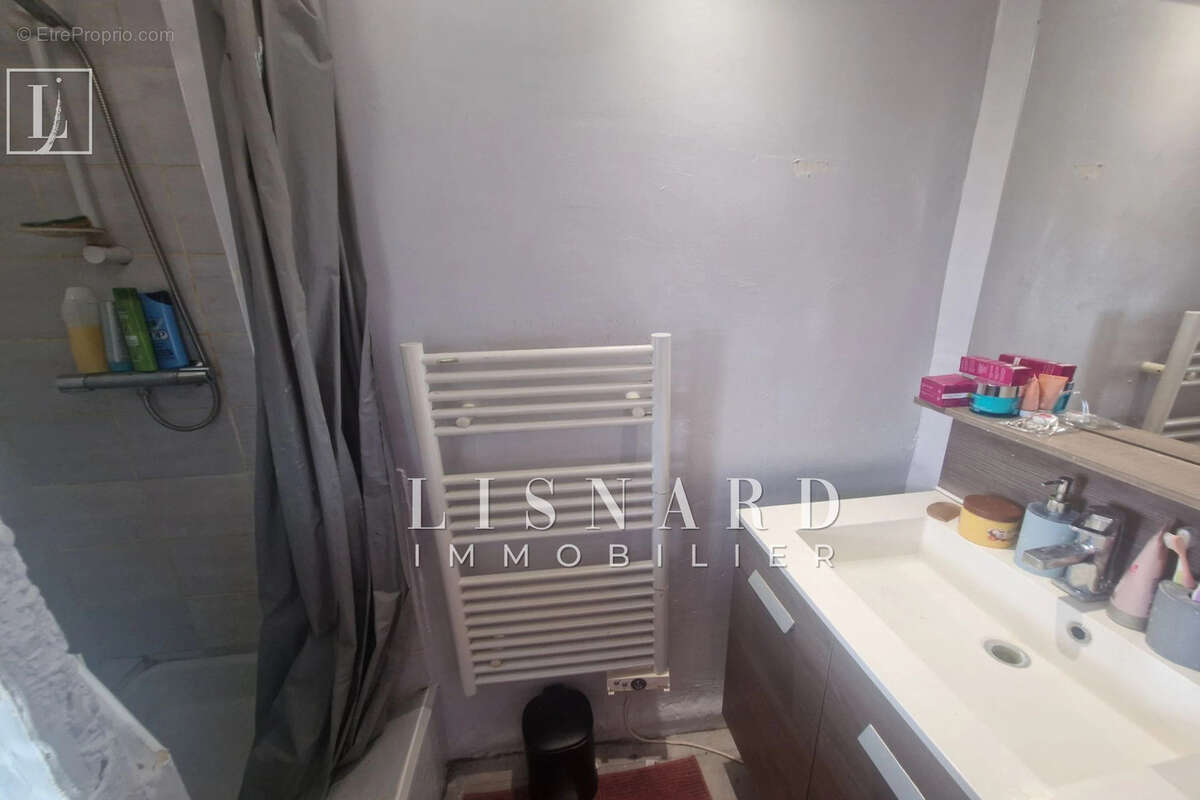 Appartement 74 m² à Vallauris  - photo 9
