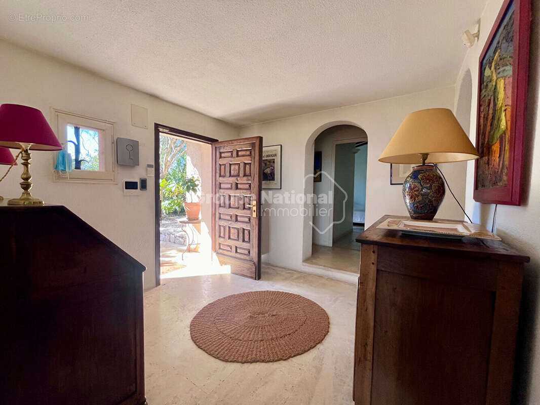 Maison à CARRY-LE-ROUET