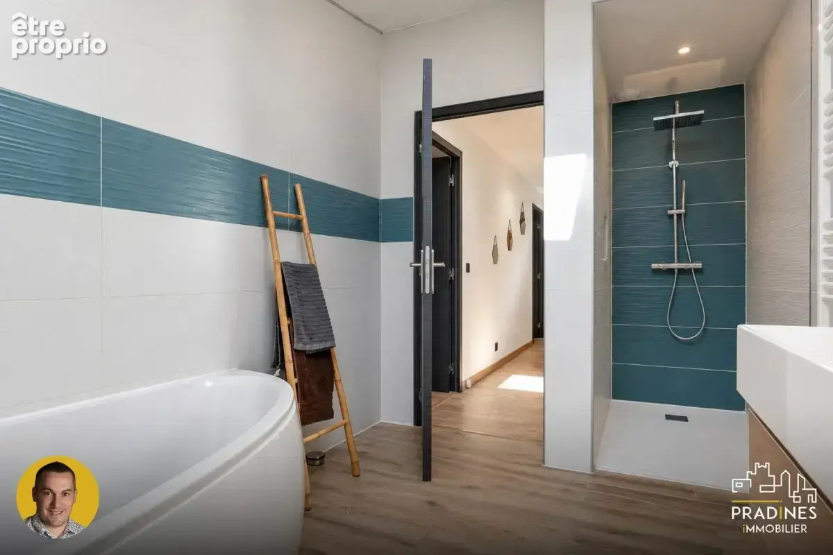 ? soucieu-en-jarrest : maison familiale rénovée de 221 m² - photo 15