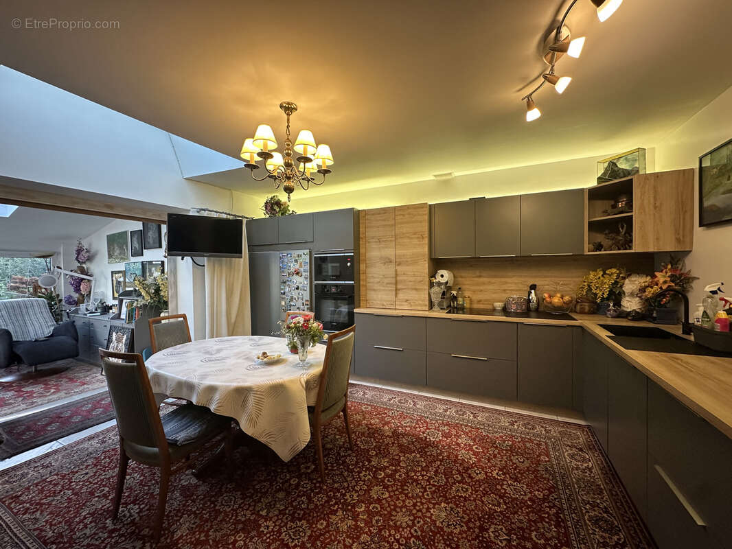 Maison à CHAMPIGNY-SUR-MARNE