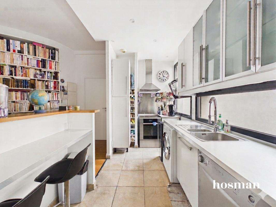 Appartement à PARIS-20E