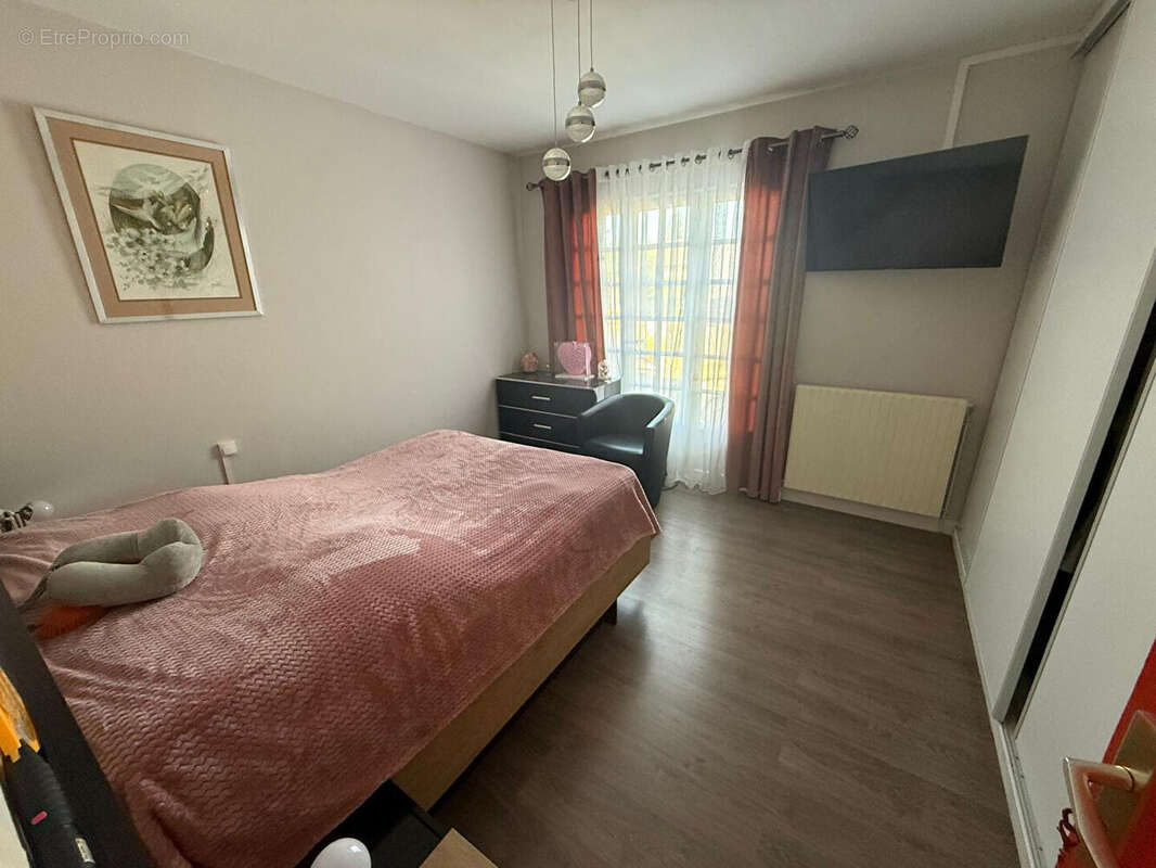 Maison  10 pièce(s) 198 m2 - photo 5