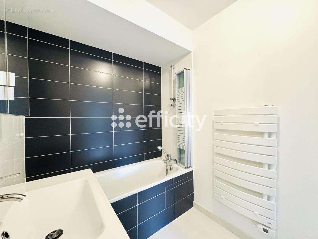 Appartement à CHATILLON
