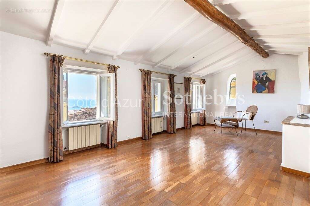 Maison à ROQUEBRUNE-CAP-MARTIN