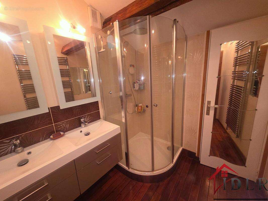 Maison à BRIE-COMTE-ROBERT