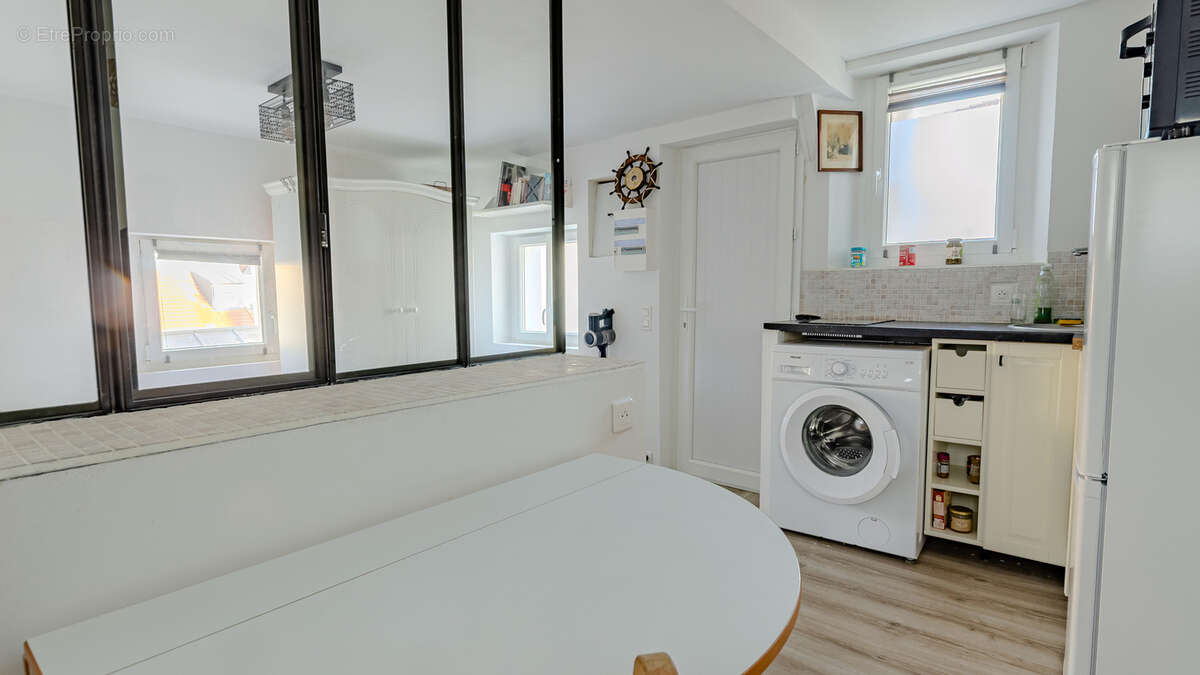 Appartement à ISSY-LES-MOULINEAUX