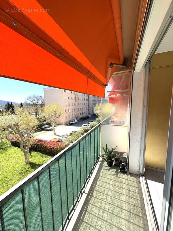 Appartement à MARSEILLE-12E