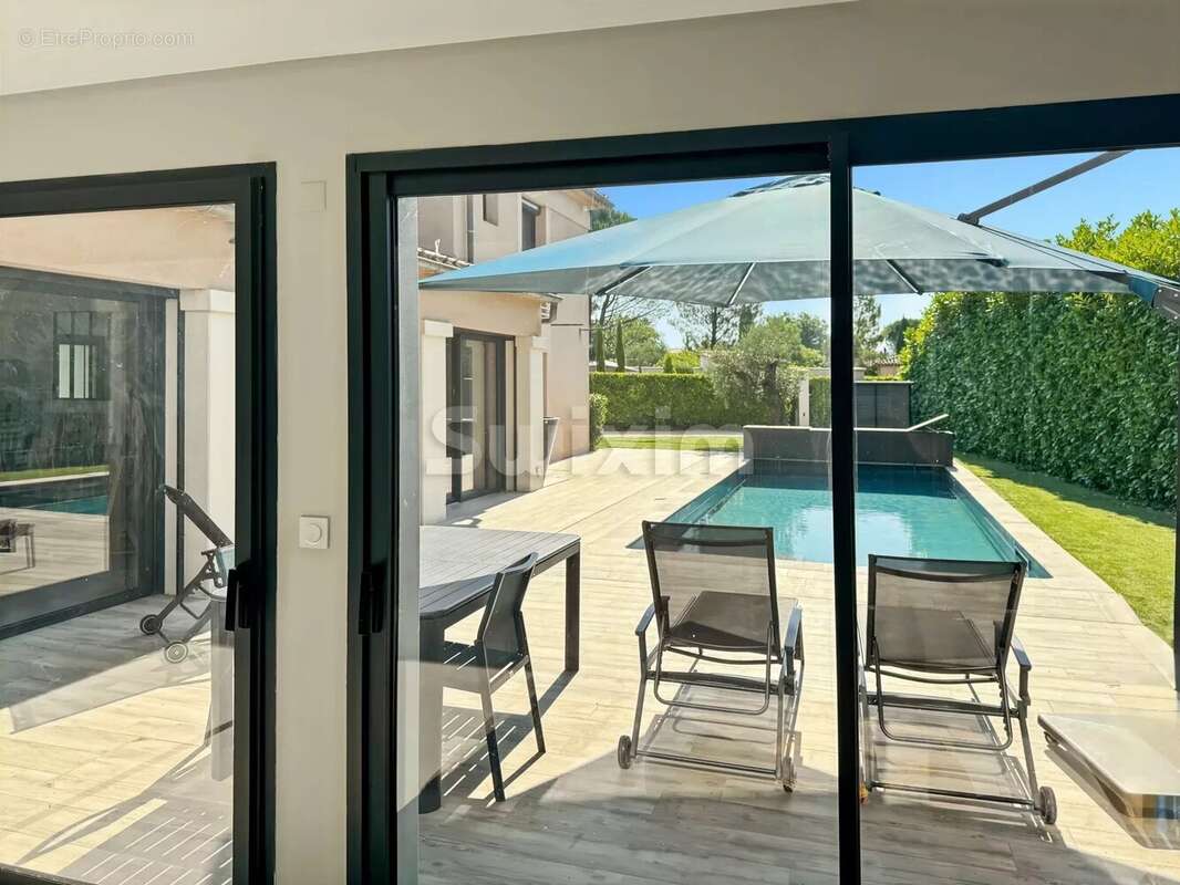 Maison à MONTBOUCHER-SUR-JABRON