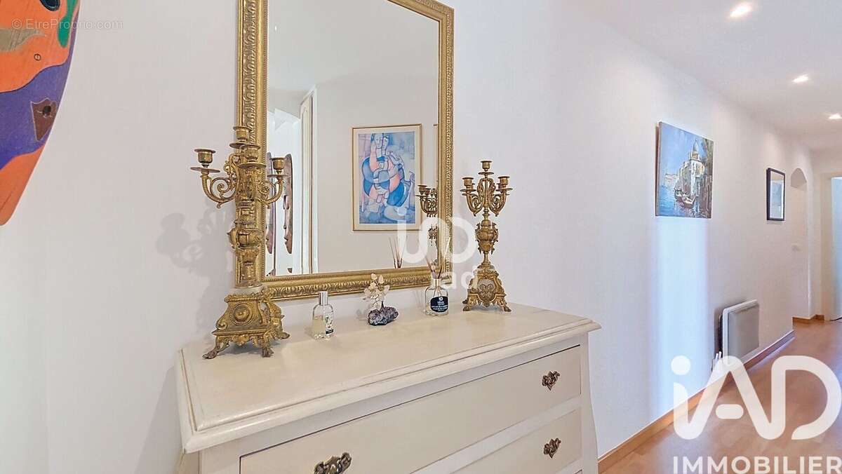 Photo 7 - Appartement à ROQUEBRUNE-CAP-MARTIN