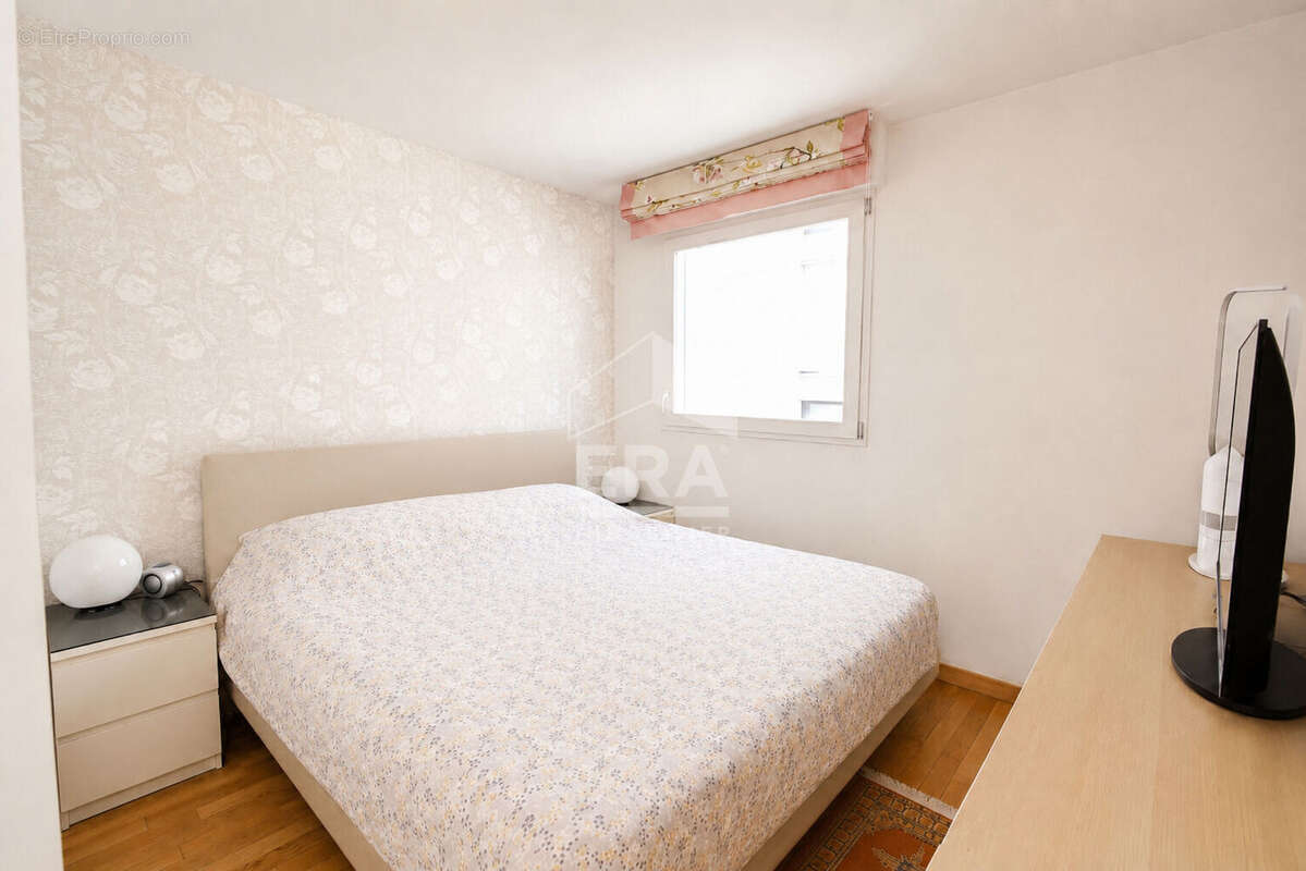 Appartement à ISSY-LES-MOULINEAUX